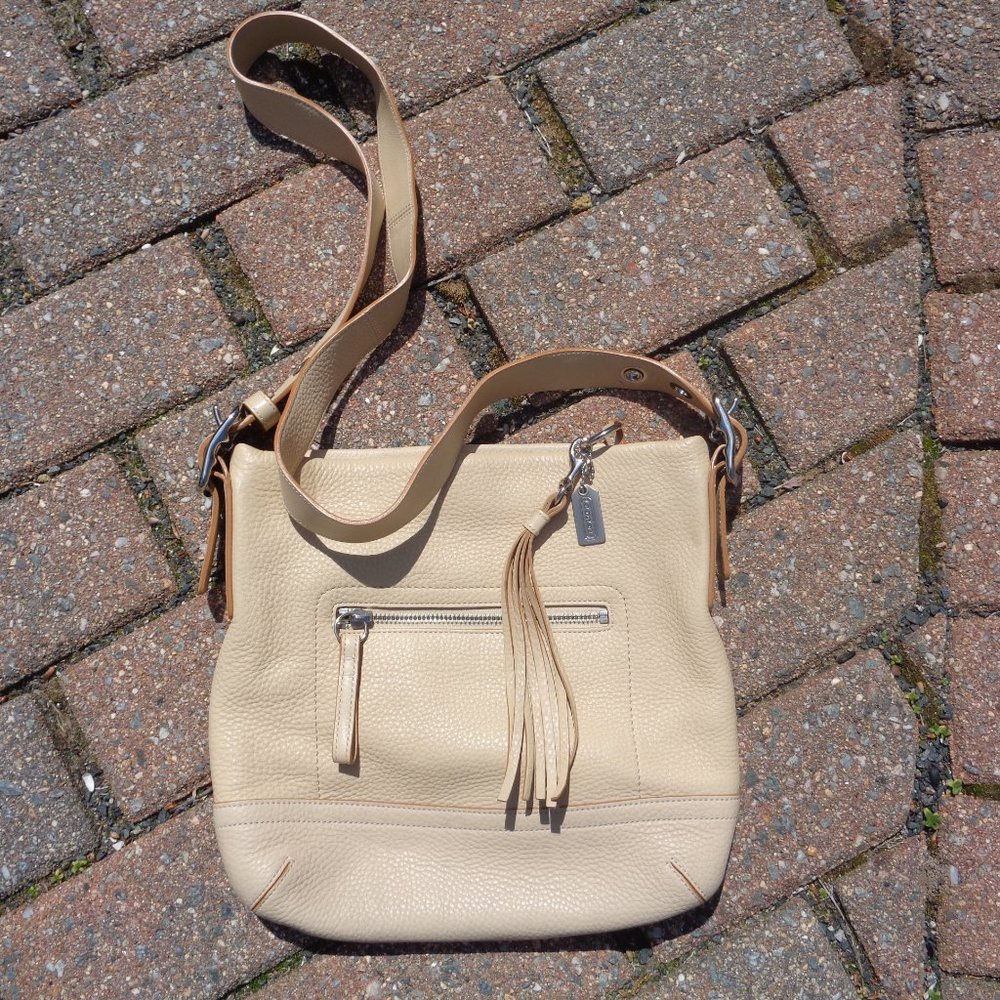 Coach tan pebbled leather crossbody bag